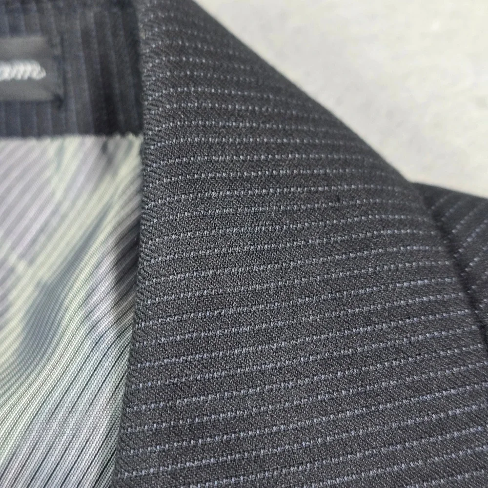 Van Heusen Studio Blazer Mens 40R Black Micro Stripe Two Button Suit Jacket Coat